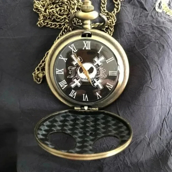 NMBC NBC Jack Skellington Bronze Tone Quartz Pocketwatch Pocket Watch NWT - Picture 2 of 4